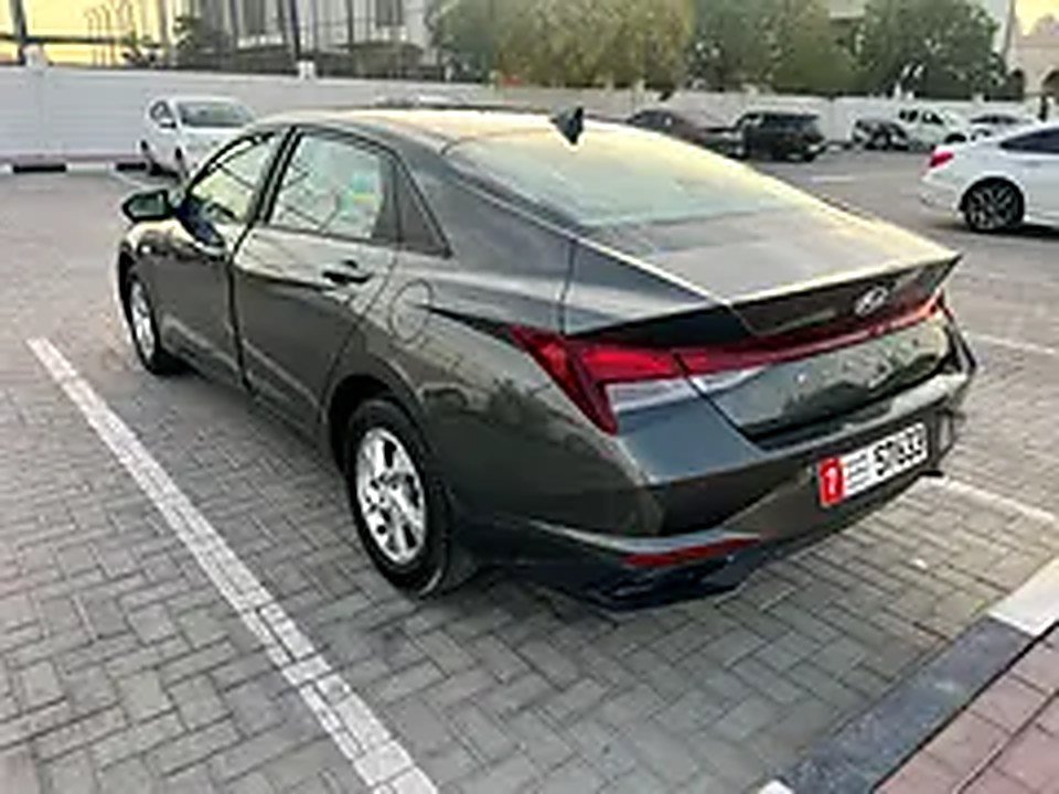 2023 Hyundai Elantra for Rent in Al Barsha photo 6