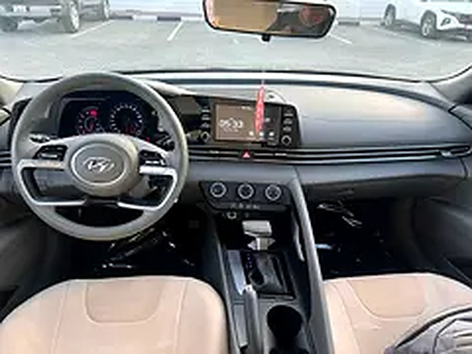 2023 Hyundai Elantra for Rent in Al Barsha photo 8