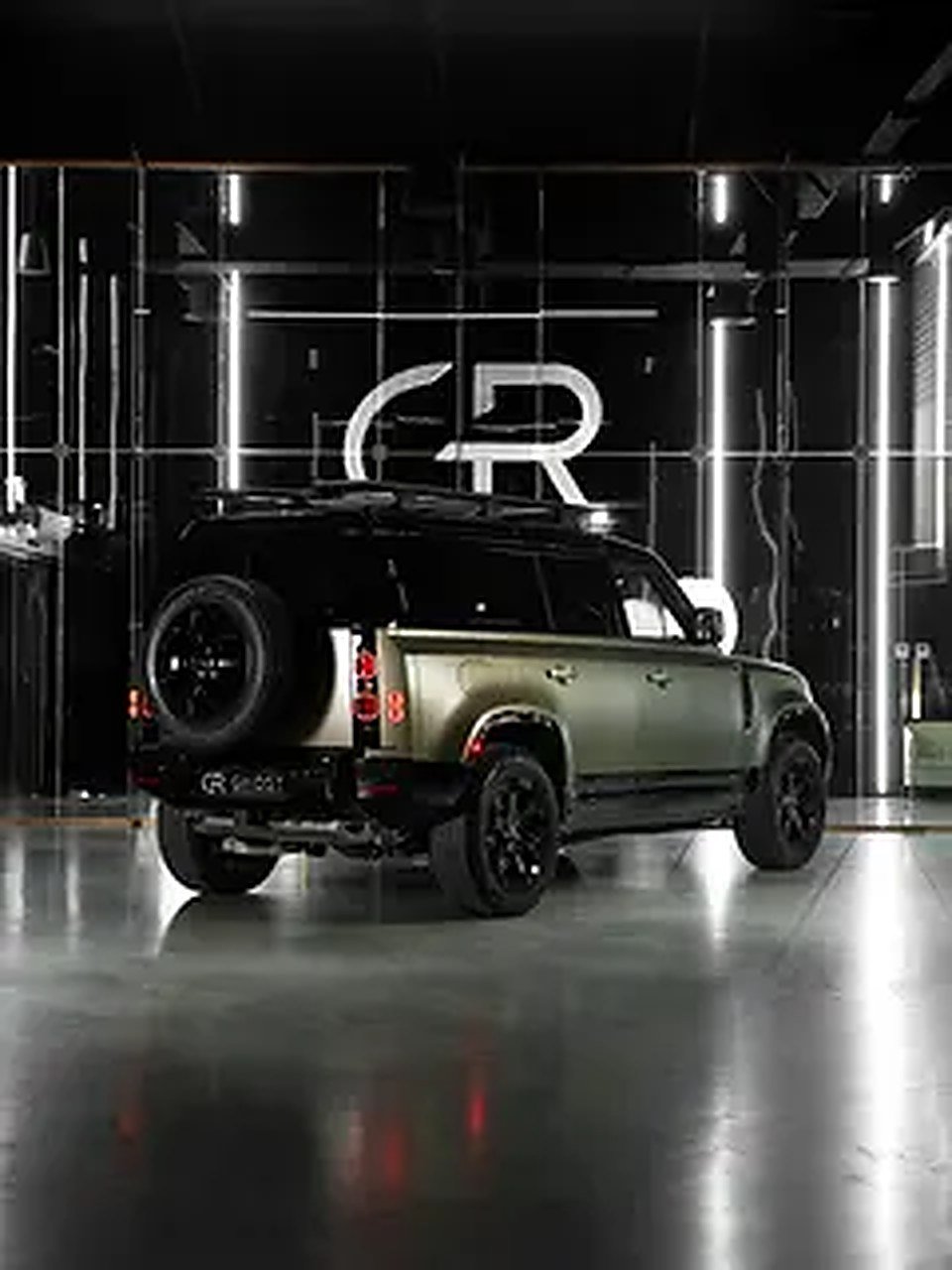 2024 Land Rover Defender for Rent in Al Quoz Industrial Area 3 photo 5