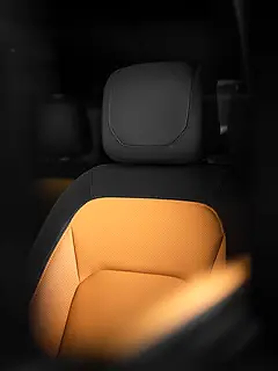 2024 Land Rover Defender for Rent in Al Quoz Industrial Area 3 photo 8