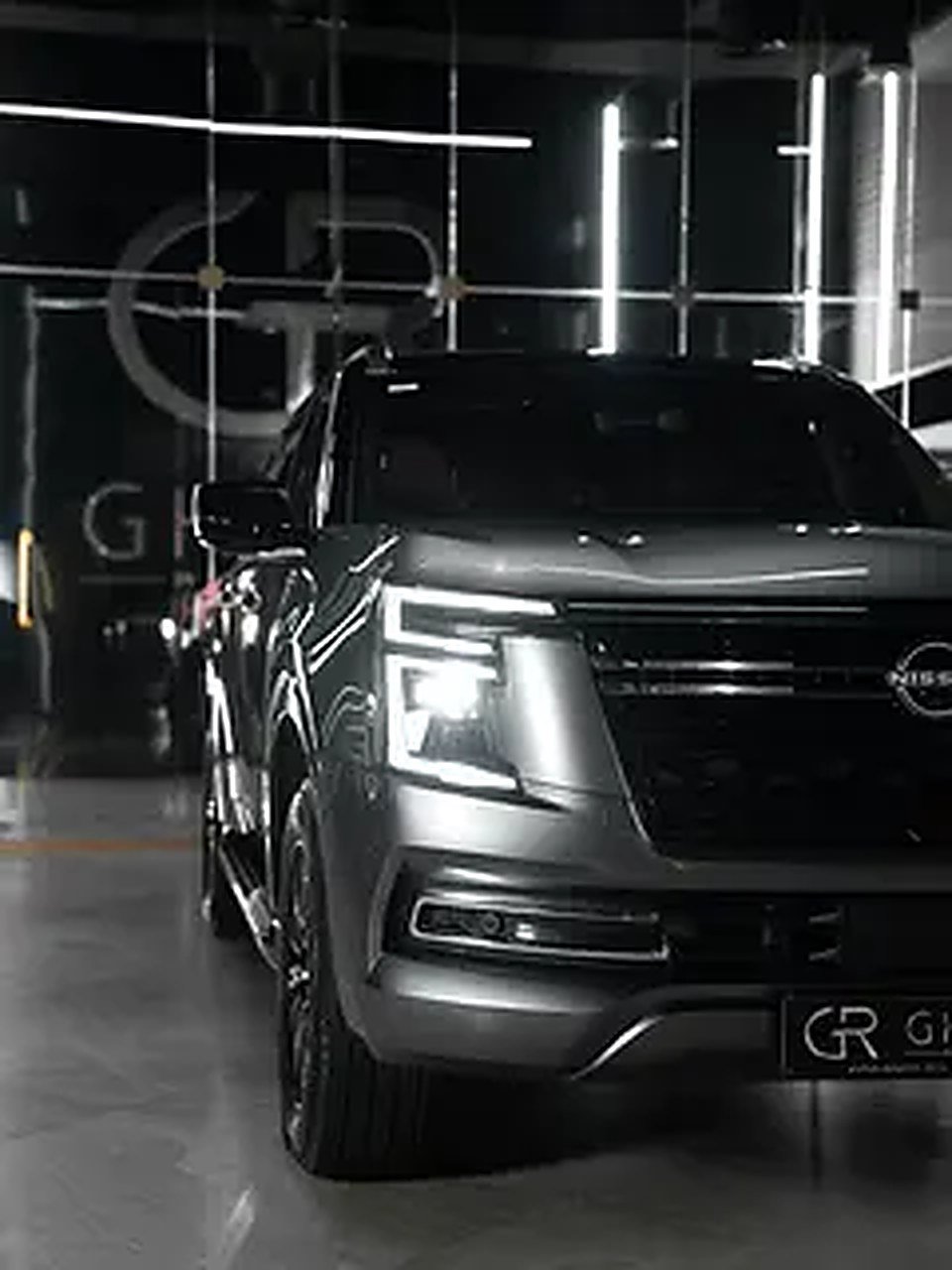 2025 Nissan Patrol for Rent in Al Quoz Industrial Area 3 photo 5