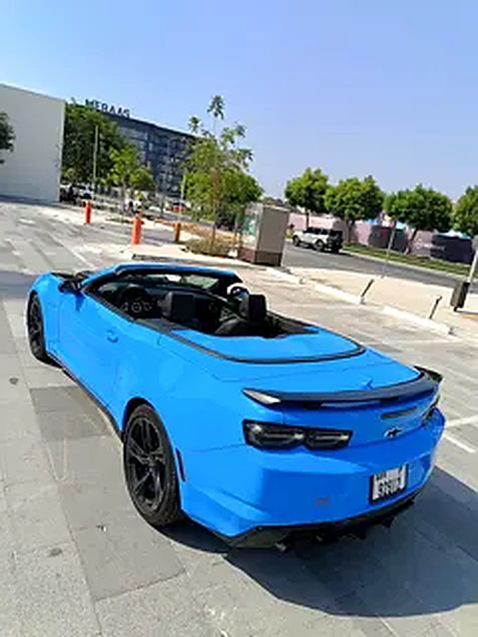 Chevrolet Camaro V6 convertible - 0 deposit available photo 3