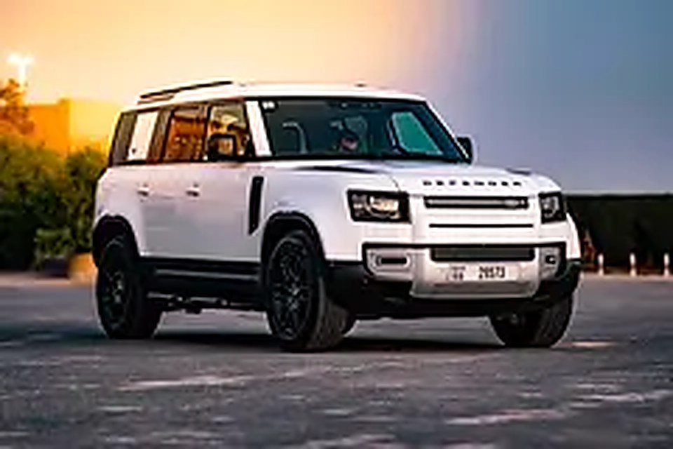 2024 Land Rover Defender for Rent in Al Quoz 4 photo 4