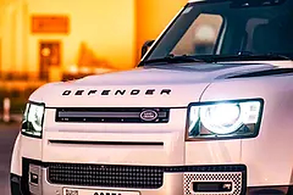 2024 Land Rover Defender for Rent in Al Quoz 4 photo 5