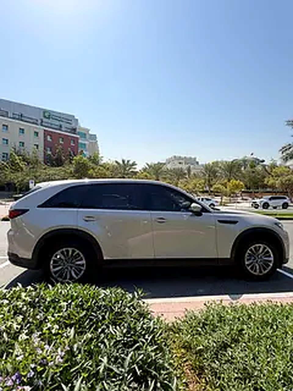 2026 Mazda CX-9 for Rent in Al Barsha 1 photo 6