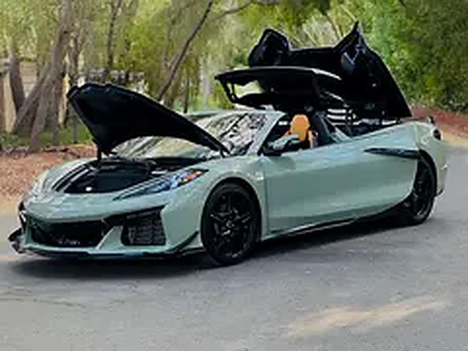 2025 Chevrolet Corvette for Rent in Business Bay (Green) rental in Business Bay, Dubai