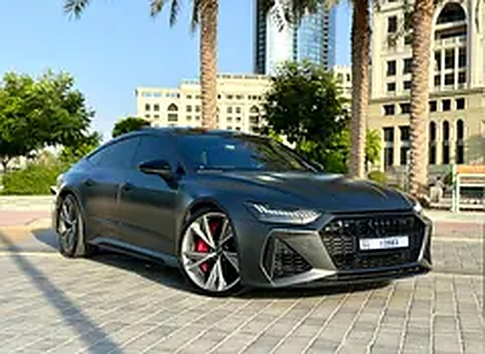 2022 Audi RS7 for Rent in Oud Metha photo 2