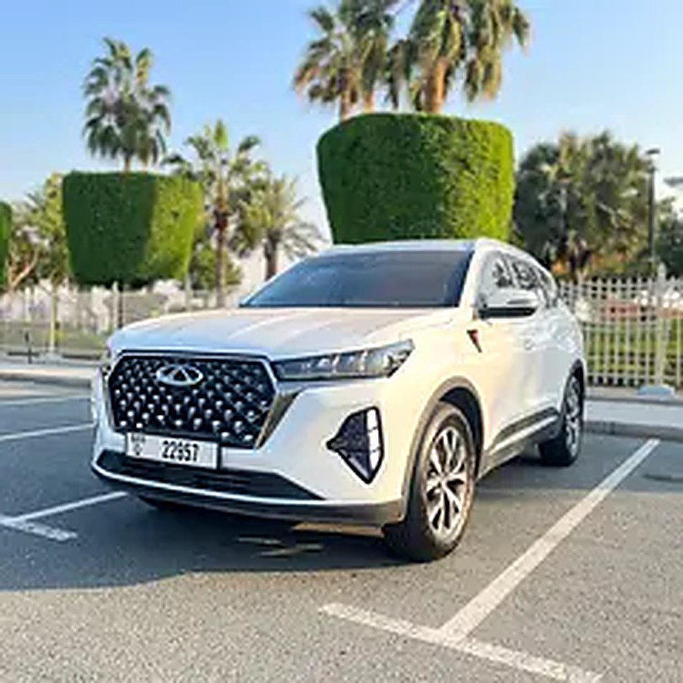 2025 Chery Tiggo 7 for Rent in Al Barsha 1 photo 4