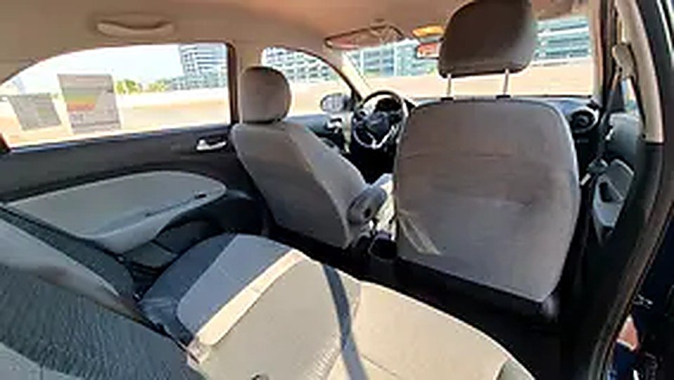 2022 Kia Pegas for Rent in Jumeirah Lake Towers (JLT) photo 6