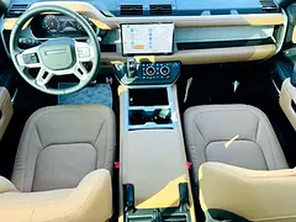 2025 Land Rover Defender for Rent in Sheikh Zayed Road photo 6