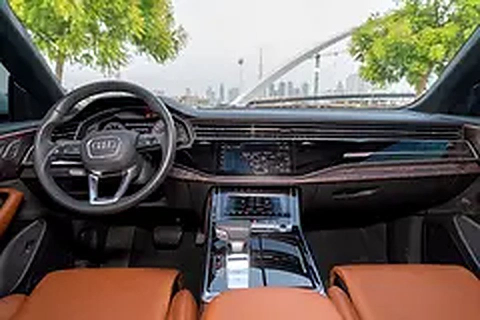2022 Audi Q8 for Rent in Sheikh Zayed Road photo 5