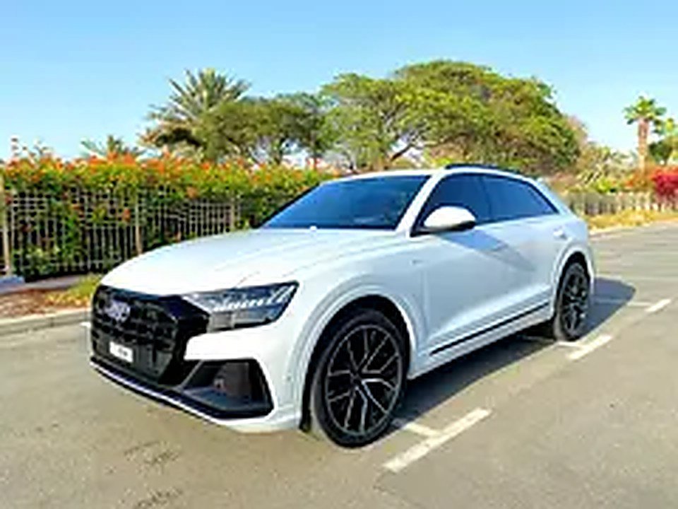 2022 Audi Q8 for Rent in Sheikh Zayed Road photo 6
