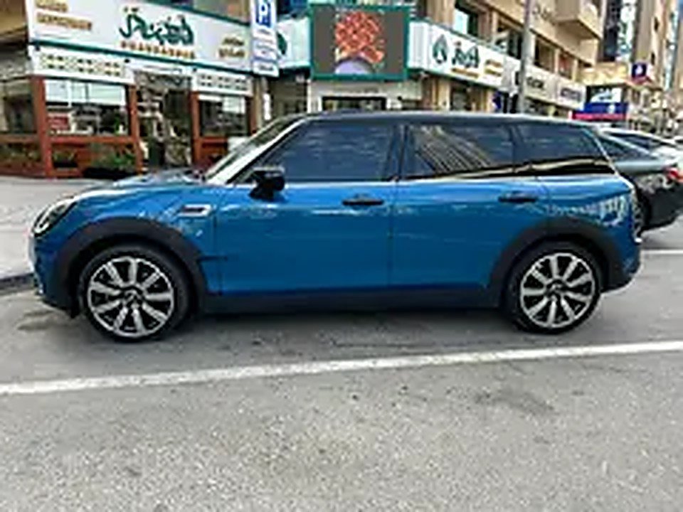 2024 MINI Cooper Clubman for Rent in Sheikh Zayed Road photo 3