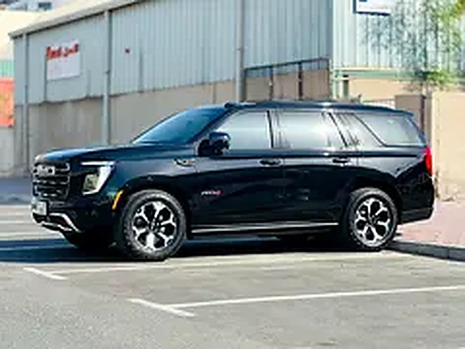 2025 GMC Yukon for Rent in Sheikh Zayed Road photo 5