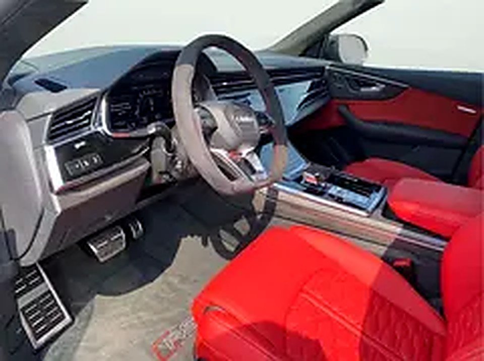2021 Audi RS Q8 for Rent in Al Barsha 1 photo 5