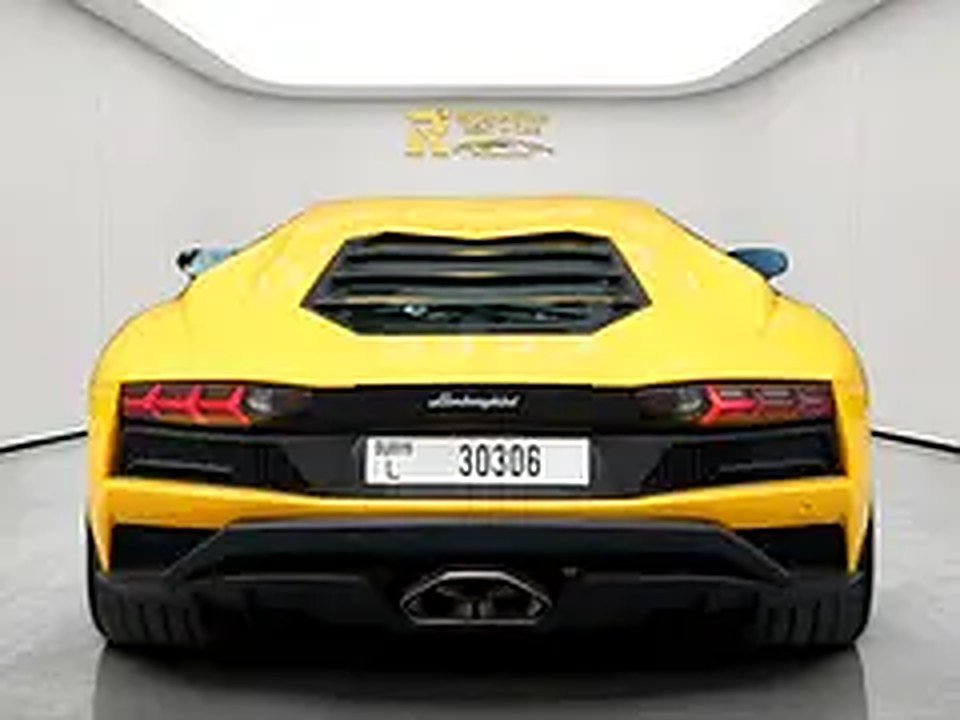 2021 Lamborghini Aventador S for Rent in Al Barsha 1 photo 3