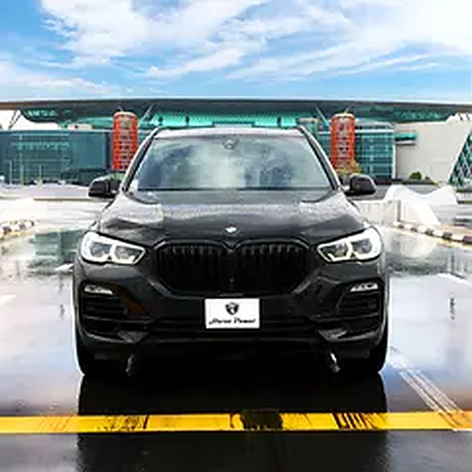 2021 BMW X5 for Rent in Dubai Marina photo 2