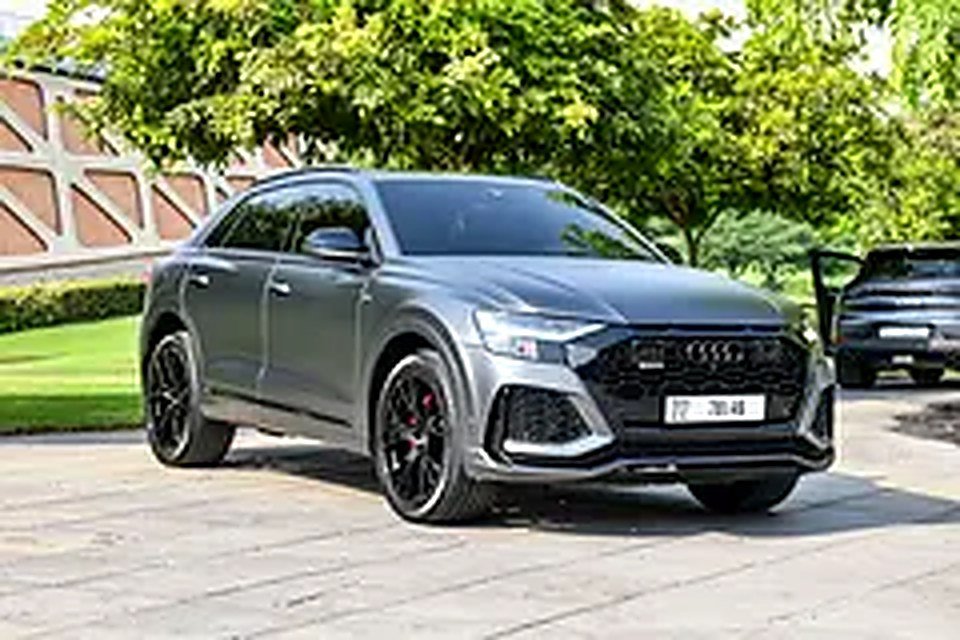 2023 Audi Q8 for Rent in Downtown Dubai photo 5