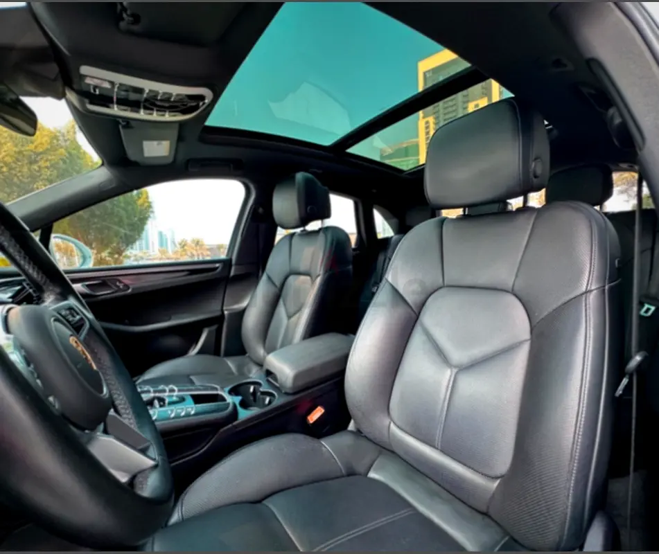 2021 Porsche Macan for Rent in Palm Jumeirah photo 9