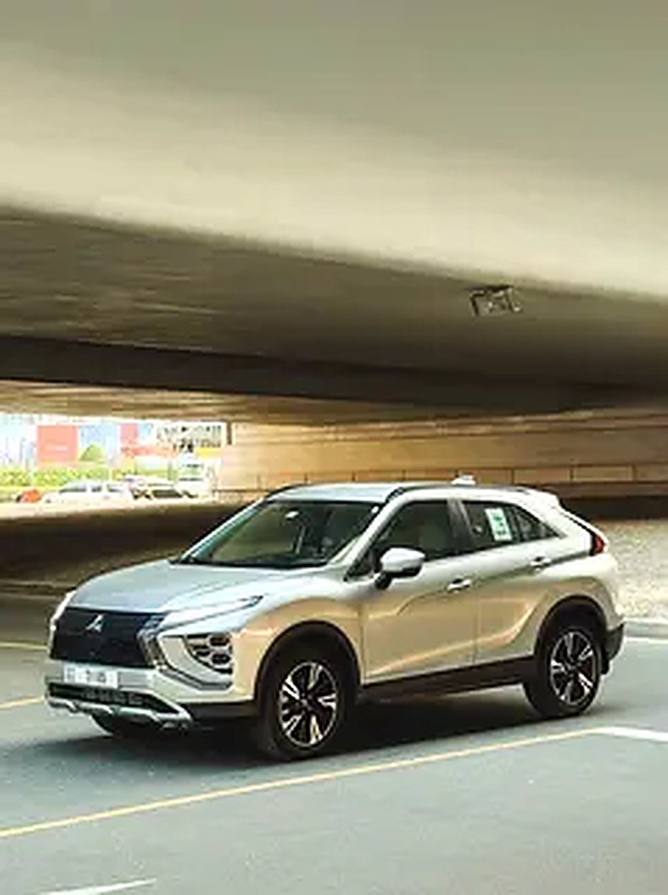 2025 Mitsubishi Eclipse Cross for Rent in Jumeirah Lake Towers (JLT) photo 4