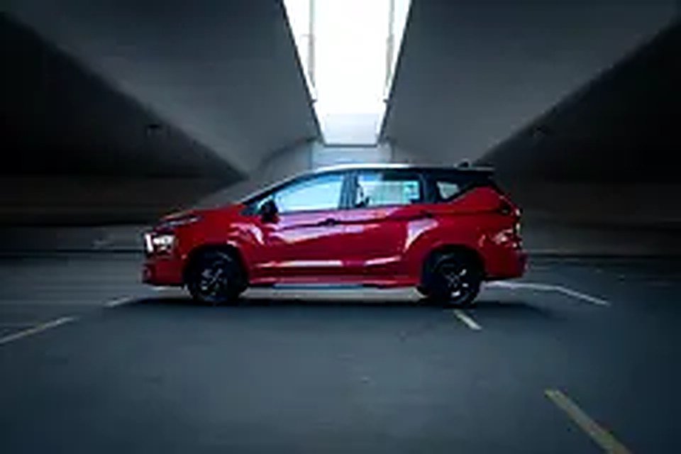 2025 Mitsubishi Xpander for Rent in Jumeirah Lake Towers (JLT) (Red) photo 4
