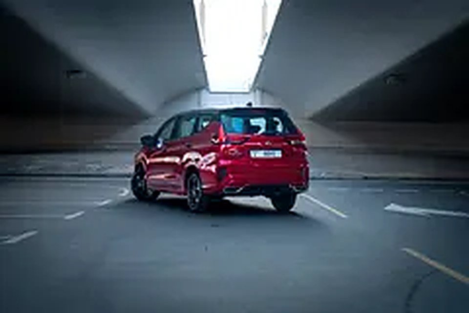 2025 Mitsubishi Xpander for Rent in Jumeirah Lake Towers (JLT) (Red) photo 5