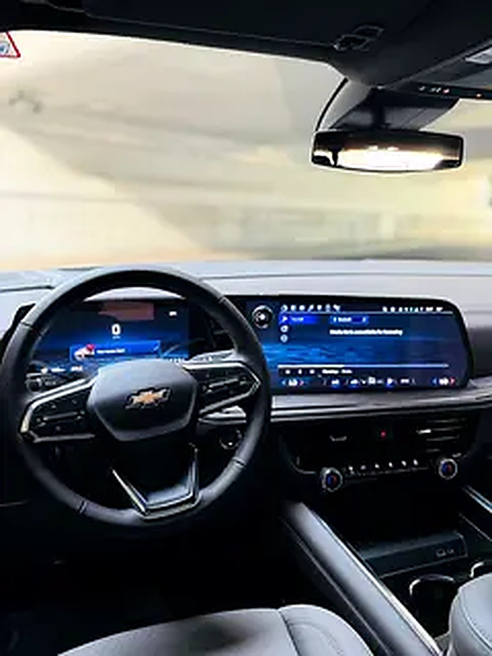 2025 Chevrolet Tahoe for Rent in Business Bay (Black) photo 4