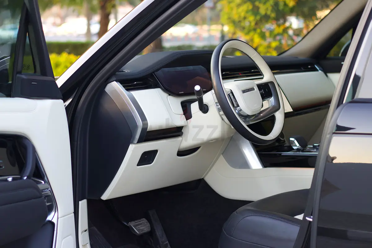 2023 Land Rover Range Rover for Rent in Al Jaddaf photo 4
