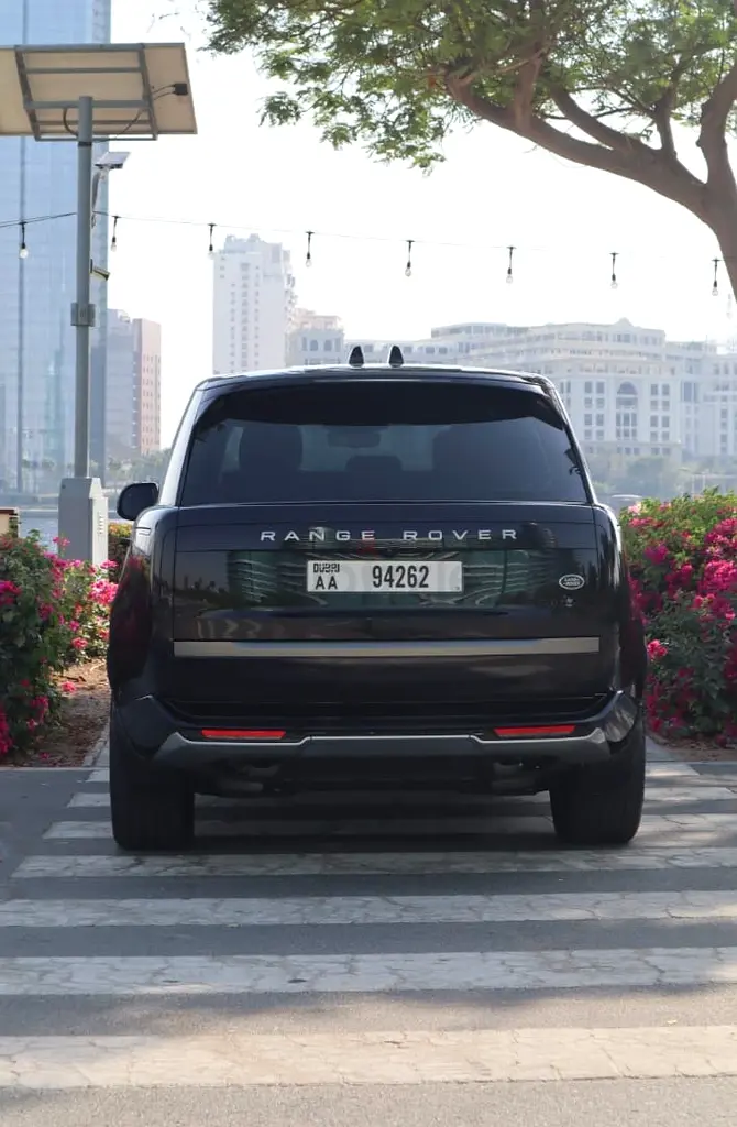 2023 Land Rover Range Rover for Rent in Al Garhoud photo 6