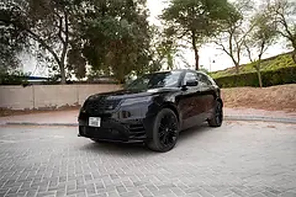 2026 Land Rover Range Rover Velar for Rent in Palm Jumeirah photo 2