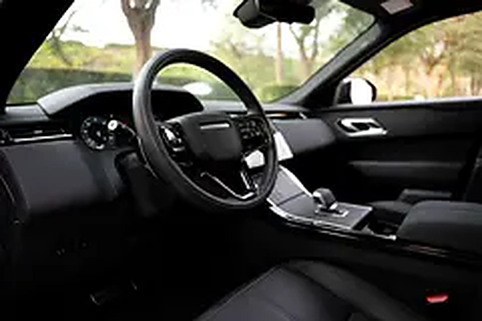 2026 Land Rover Range Rover Velar for Rent in Palm Jumeirah photo 4
