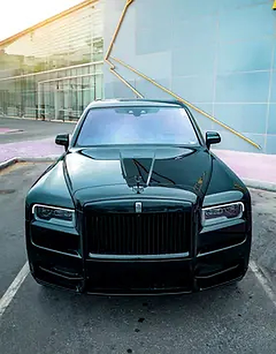 2024 Rolls-Royce Cullinan for Rent in Palm Jumeirah rental in Palm Jumeirah, Dubai