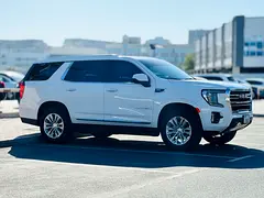 2023 GMC Yukon for Rent in Sheikh Zayed Road photo 2