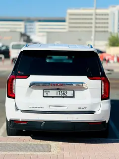 2023 GMC Yukon for Rent in Sheikh Zayed Road photo 5