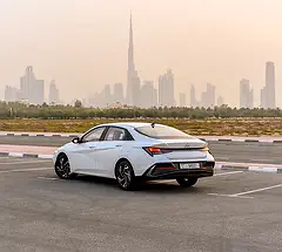 2024 Hyundai Elantra for Rent in Al Garhoud photo 3