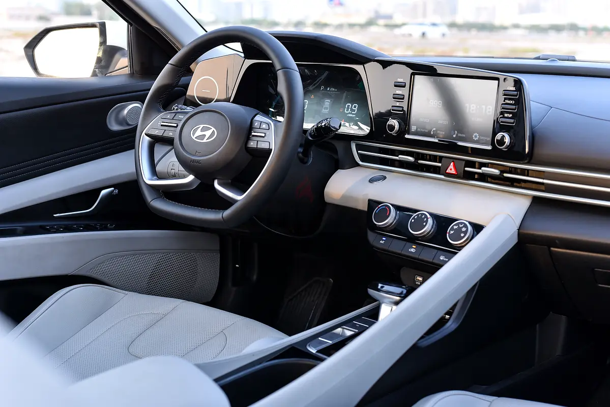 2024 Hyundai Elantra for Rent in Al Garhoud photo 7