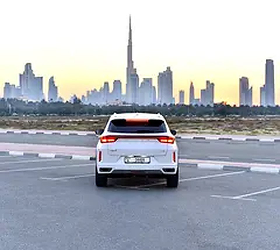 2024 Exeed LX for Rent in Al Garhoud photo 3