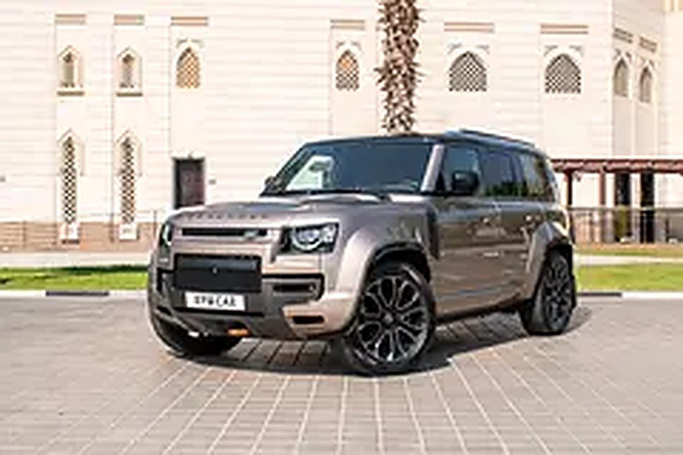 2025 Land Rover Defender for Rent in Hor Al Anz rental in Hor Al Anz, Dubai
