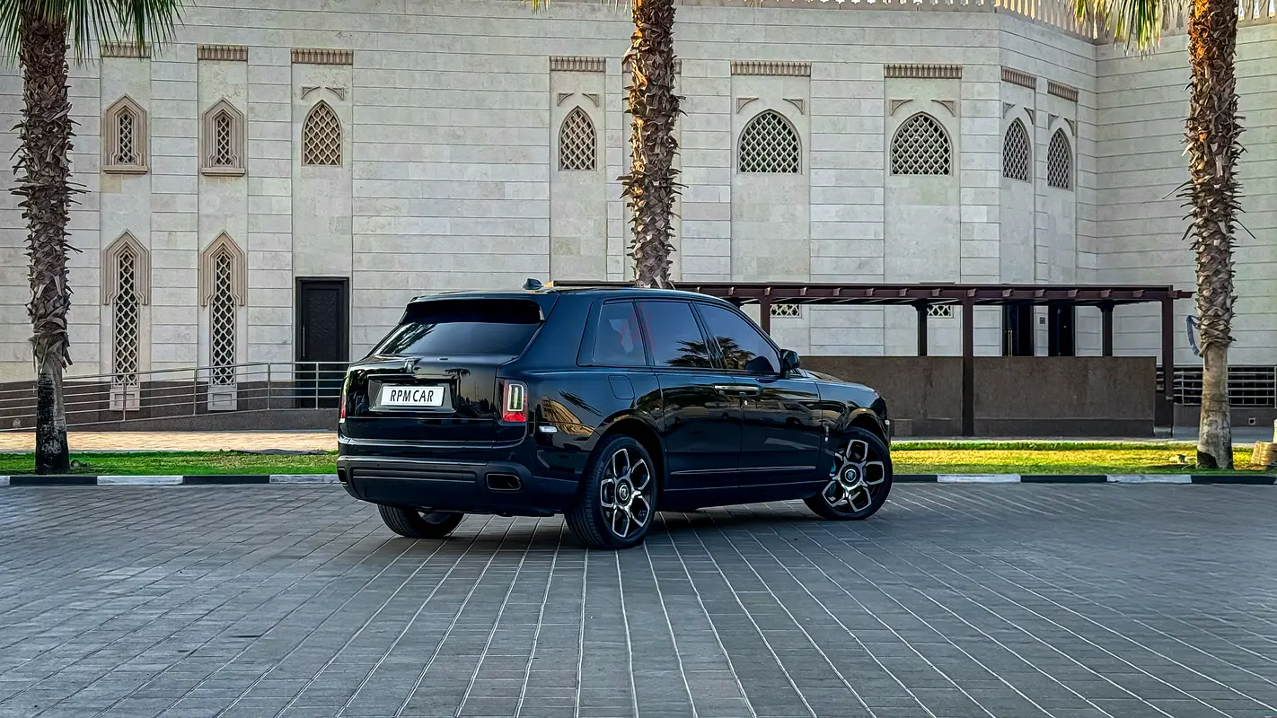 Rent 2024 Rolls-Royce Cullinan Black with Blue Interior in Dubai photo 2