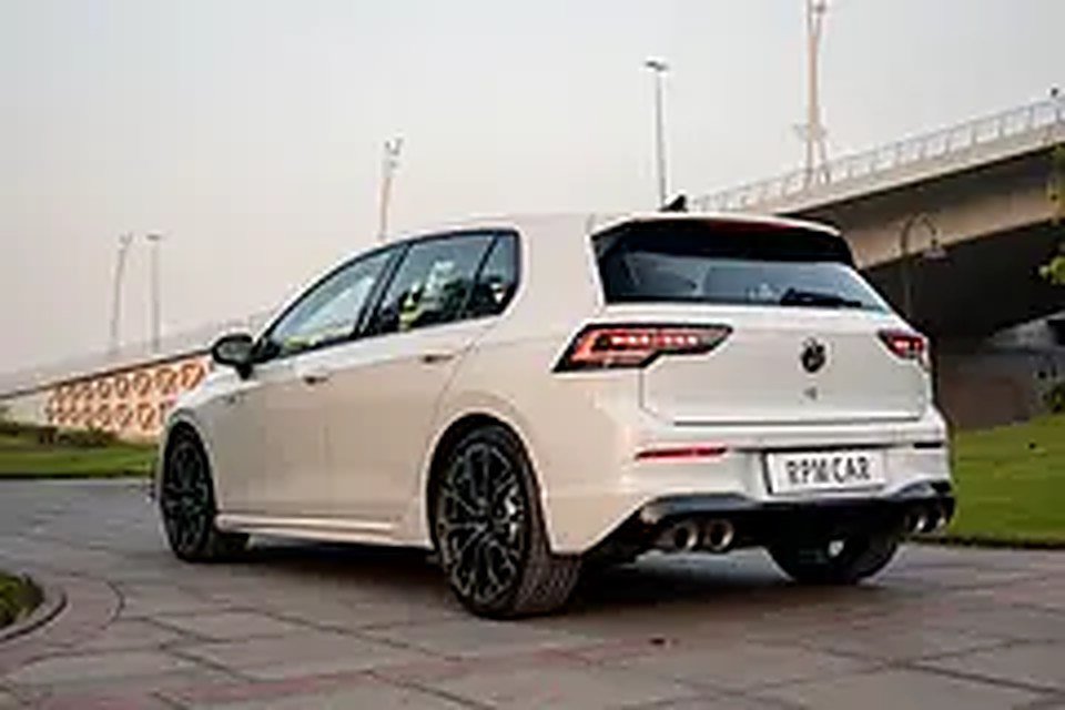 Rent the Golf R for 3 days and get 1 day FREE!!!! photo 6