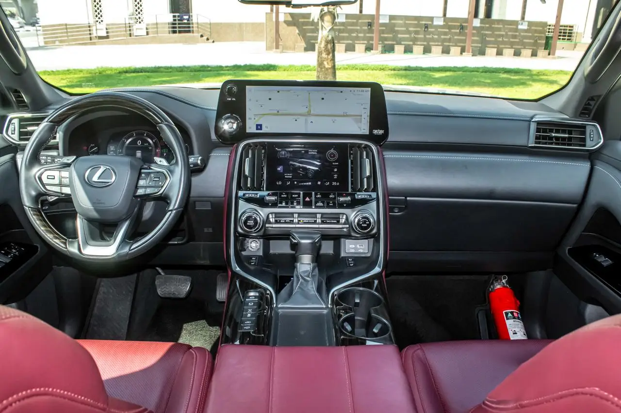 Rent 2024 Lexus LX600 Black in Dubai photo 4