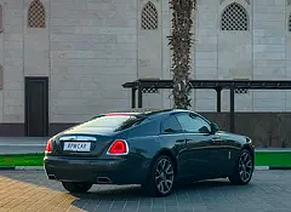2021 Rolls-Royce Wraith for Rent in Al Quoz 3 photo 3