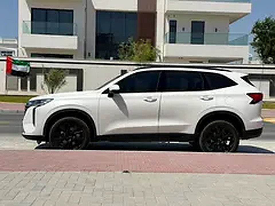 2026 Haval H6 for Rent in Business Bay photo 4