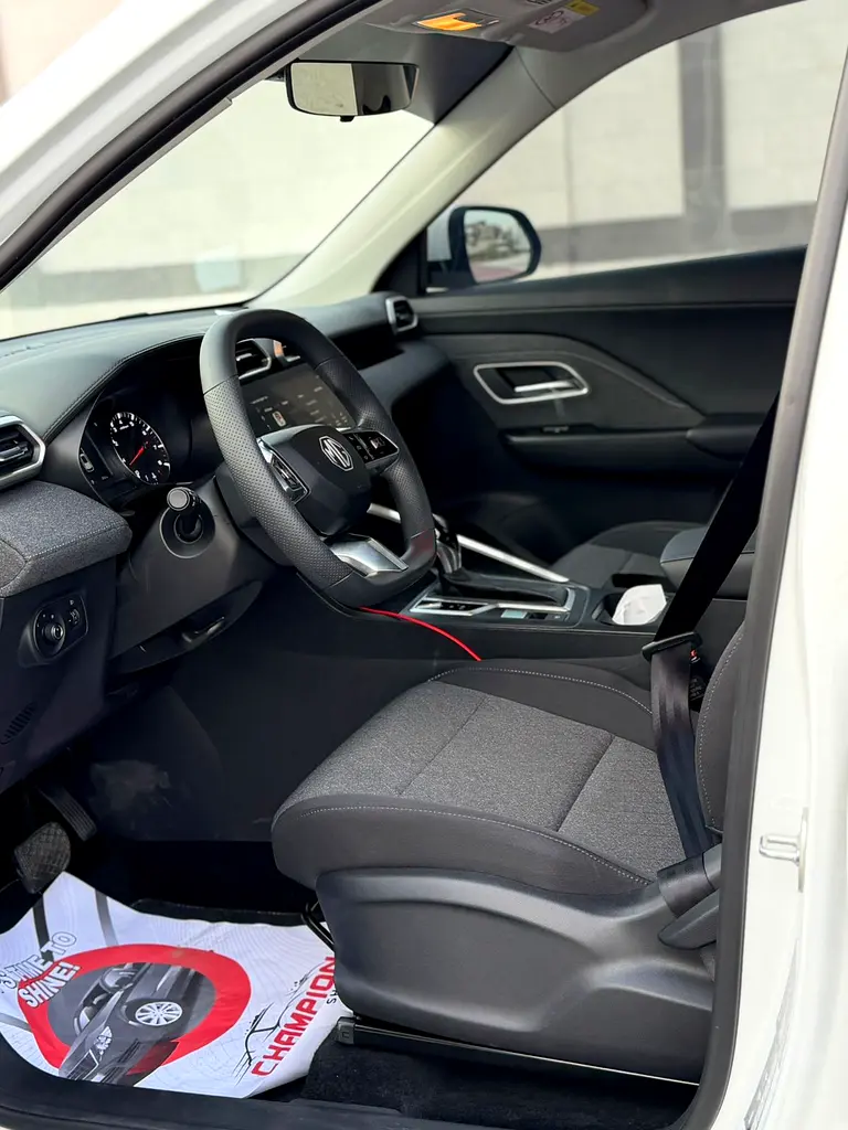 2026 MG ZS for Rent in Business Bay photo 7