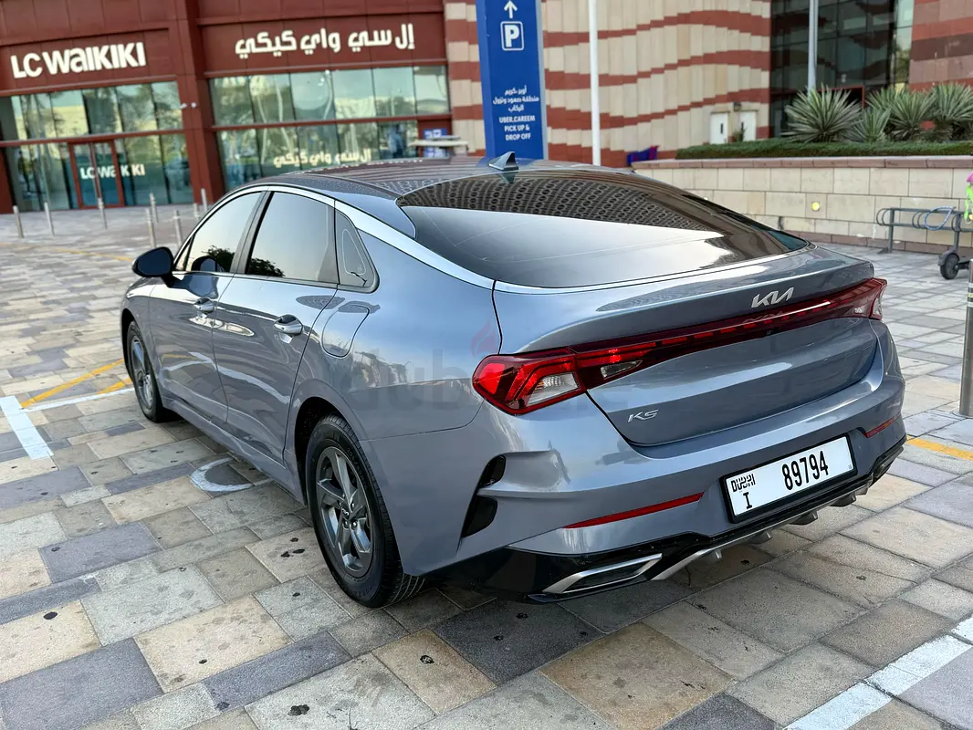 2022 Kia K5 for Rent in Abu Hail photo 5