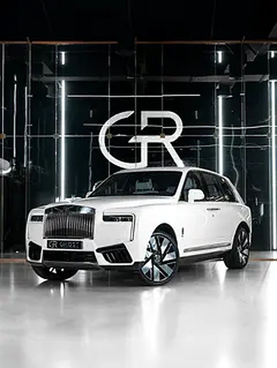 2025 Rolls-Royce Cullinan for Rent in Al Quoz Industrial Area 3 rental in Al Quoz Industrial Area 3, Dubai