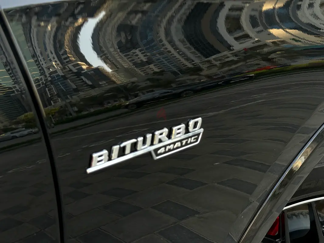 2024 Mercedes-Benz GLC-Class for Rent in Business Bay photo 8