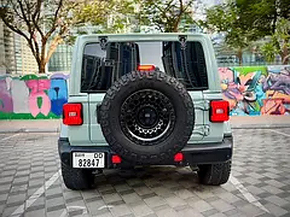 2023 Jeep Wrangler for Rent in Business Bay photo 5