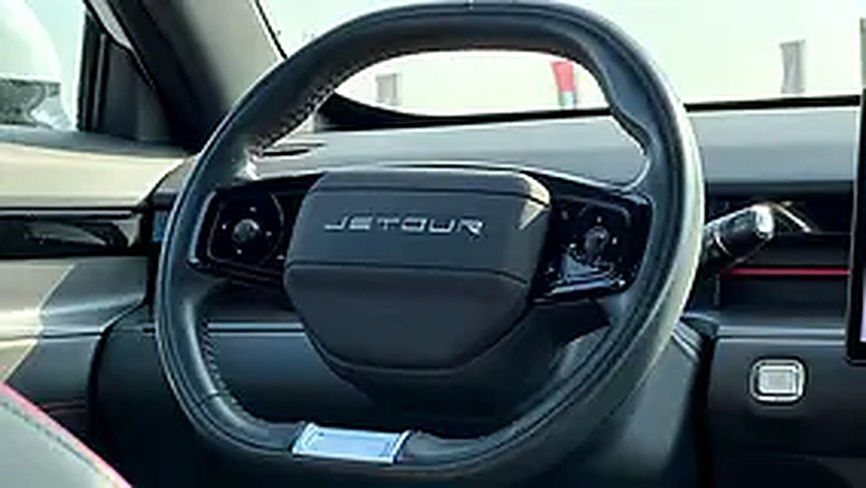 2024 Jetour Dashing for Rent in Al Hudaiba photo 5