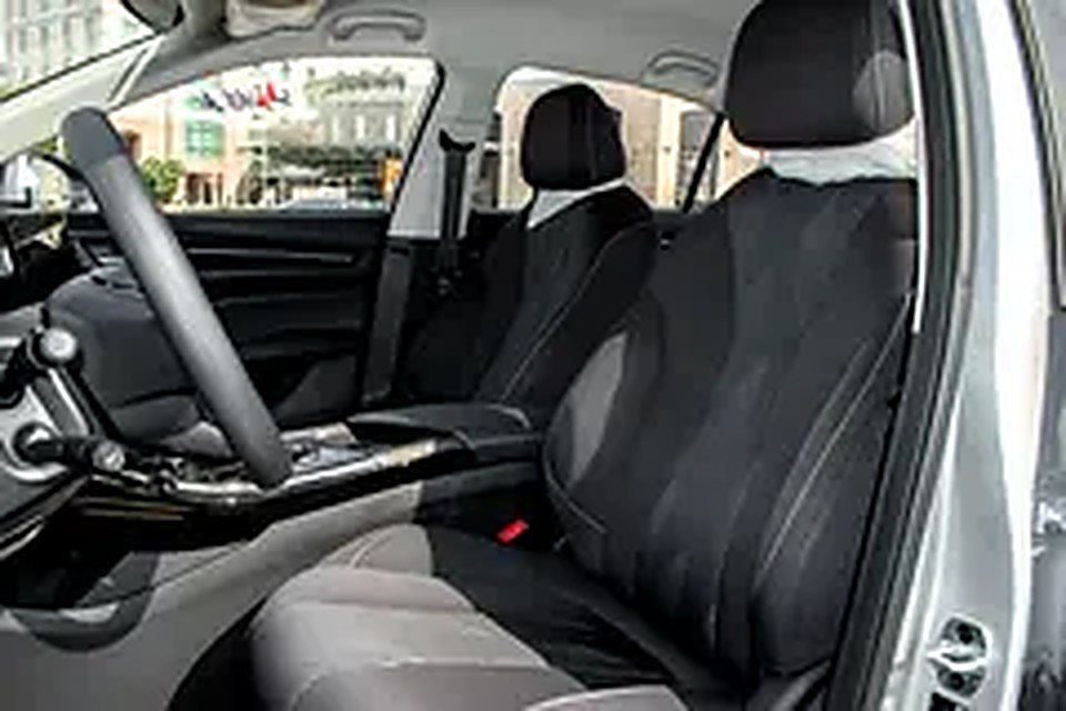 2026 MG MG5 for Rent in Al Hudaiba photo 6